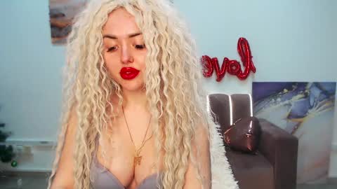 miss_kiten online show from 02/07/25, 01:04