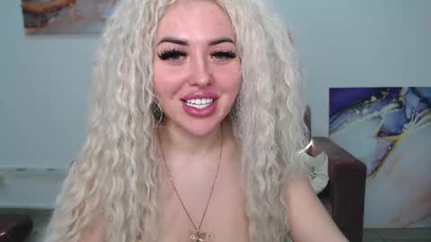 miss_kiten online show from 03/04/25, 12:29