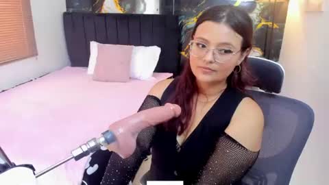 Snapshot of miss_kloee chatting on 07/16/26, 07:31 Kloe online show from 07/16/26, 07:31