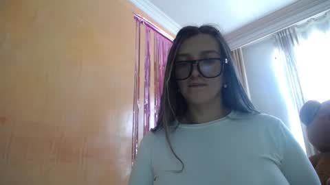 lilieth  online show from 02/05/26, 04:11