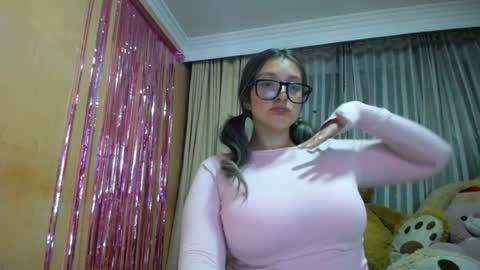 lilieth  online show from 04/14/26, 11:33