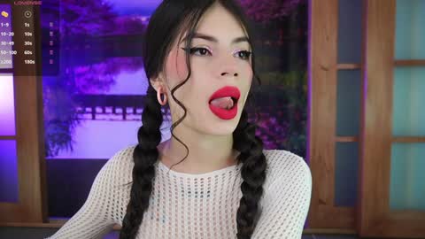 miss_lucyla online show from 01/21/25, 11:03