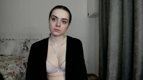 Jenny online show from 11/20/25, 03:23