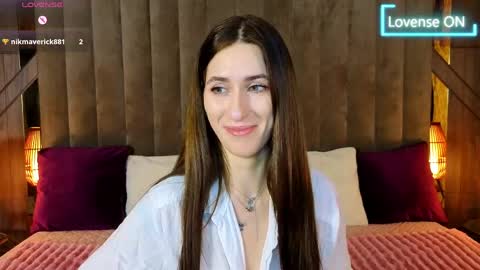 Snapshot of miss_martini chatting on 05/16/26, 07:05 online show from 05/16/26, 07:05