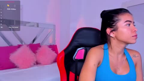   online show from 02/19/25, 02:34