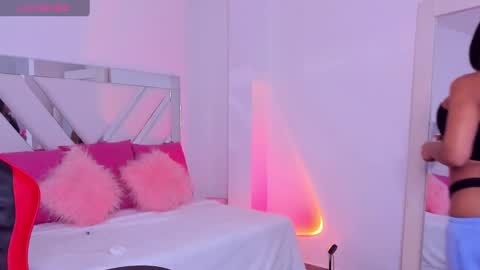   online show from 03/05/25, 12:44