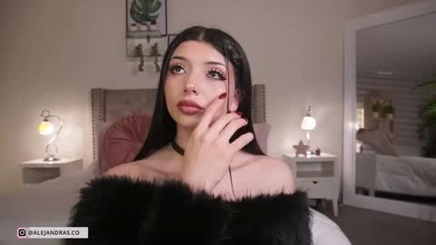 Alejandra online show from 02/19/26, 12:28