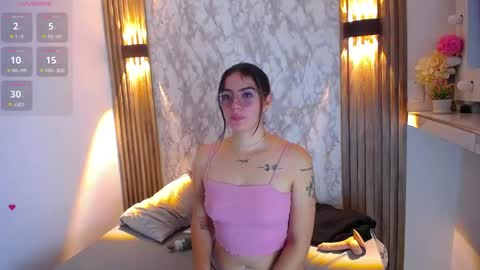 Snapshot of miss_merlin_ chatting on 04/26/26, 04:10 Merlin online show from 04/26/26, 04:10