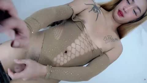 miss_mitchxx online show from 03/18/26, 10:24