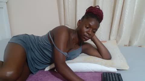 monroe online show from 04/02/26, 04:54