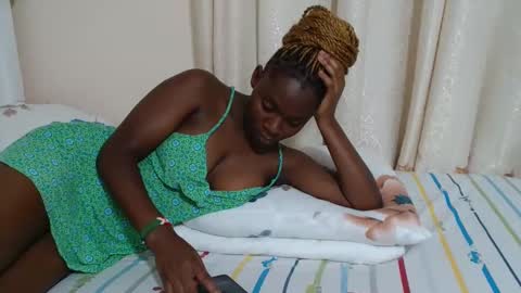 monroe online show from 04/14/26, 02:01