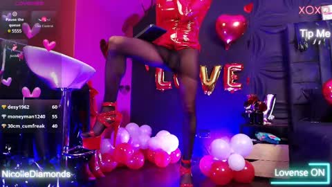 Snapshot of miss_nicolesds chatting on 02/17/25, 08:36 Miss Nicole online show from 02/17/25, 08:36
