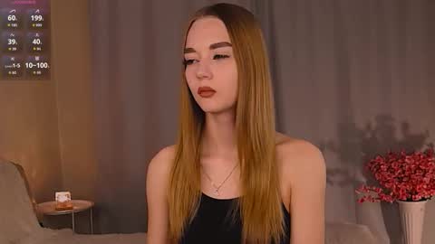 Nicole online show from 09/24/25, 11:52