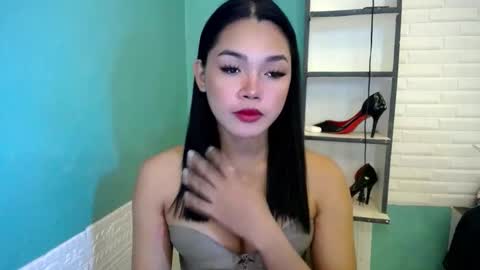 Precious online show from 04/11/26, 08:29