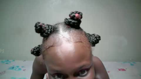 miss_pretty1 online show from 02/15/26, 07:54