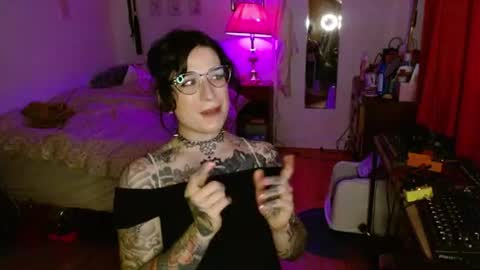 Raven online show from 06/19/26, 12:15