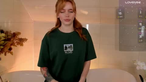 Margo online show from 09/19/25, 04:14