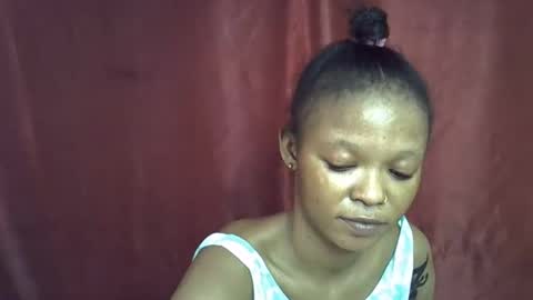 miss_rihanna2 online show from 12/21/25, 05:03