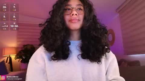 Snapshot of miss_sidney chatting on 06/29/26, 11:54 Amy Olivera online show from 06/29/26, 11:54