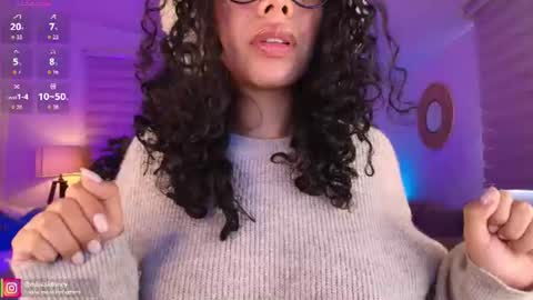 Snapshot of miss_sidney chatting on 07/21/26, 01:02 Amy Olivera online show from 07/21/26, 01:02