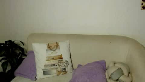 Sophie online show from 06/06/26, 05:45