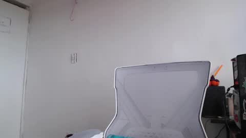 Kortana 2.0 dont forget thumbs up and follow me on twitter online show from 12/13/25, 07:53