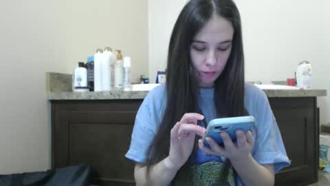 Bella online show from 01/28/25, 04:19