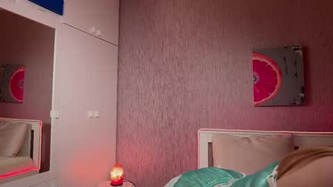 Snapshot of miss_sweetdream chatting on 02/10/25, 12:39 Emily online show from 02/10/25, 12:39