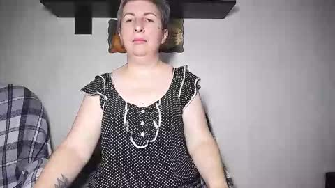miss_tasha_kom online show from 09/19/25, 08:27