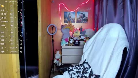 Melanie  January 15th is my birthday there will be an interesting show  online show from 03/01/26, 02:57