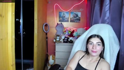 Snapshot of miss_tasy chatting on 07/19/26, 03:43 Melanie January 15th is my birthday there will be an interesting show online show from 07/19/26, 03:43