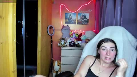 Snapshot of miss_tasy chatting on 07/20/26, 08:17 Melanie January 15th is my birthday there will be an interesting show online show from 07/20/26, 08:17