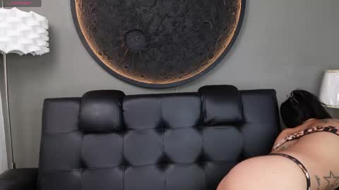 Vaiolette online show from 04/21/26, 11:05