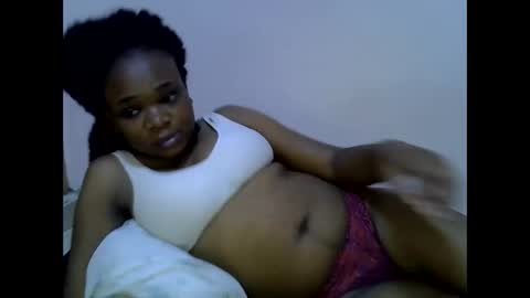 Snapshot of miss_velour chatting on 05/28/26, 03:31 miss_velour online show from 05/28/26, 03:31