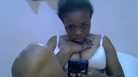Snapshot of miss_velour chatting on 06/01/26, 10:06 miss_velour online show from 06/01/26, 10:06
