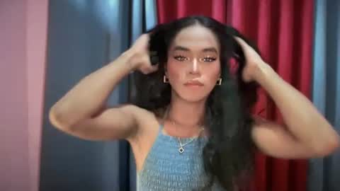 miss_veron_xoxo online show from 11/16/25, 05:57