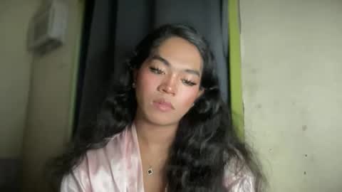 miss_veron_xoxo online show from 02/04/26, 09:04