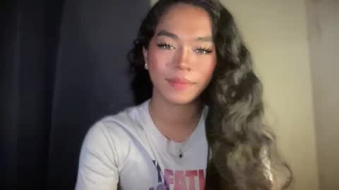 miss_veron_xoxo online show from 02/05/26, 06:51