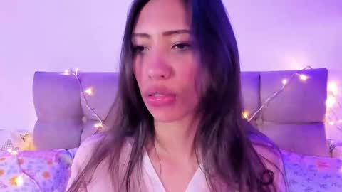 Miss Veronica online show from 02/04/25, 03:26