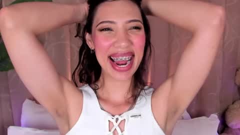 Miss Veronica online show from 05/25/26, 01:06