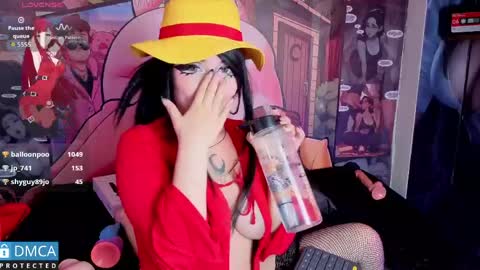 yuki  online show from 06/05/26, 07:58