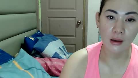 HOT MOMMY ZEPHYR online show from 02/20/26, 02:41