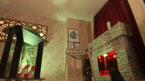      STREAMING SCHEDULE 2200 - 0900 GMT-5 online show from 02/19/25, 02:12