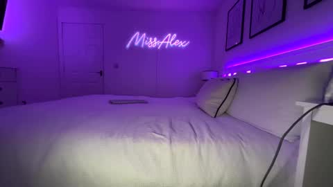  Miss Alex  online show from 04/18/26, 07:07