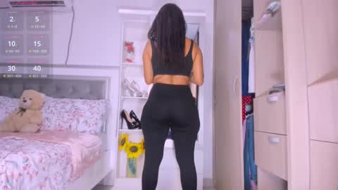 Ameliahs online show from 02/19/25, 01:51