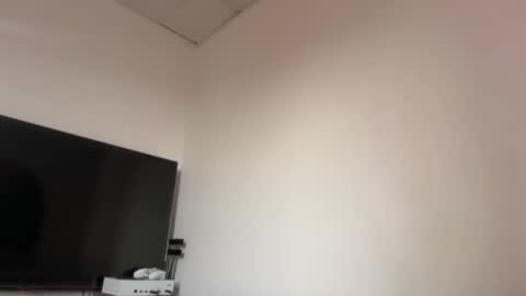 Ameliahs online show from 10/08/25, 01:31