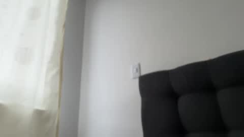 Ameliahs online show from 12/22/25, 12:13