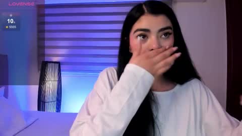 Ariadna Ruiz online show from 03/30/26, 12:06