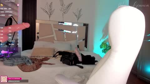 Snapshot of missbianca1 chatting on 12/10/24, 05:07 Bianca Torres online show from 12/10/24, 05:07