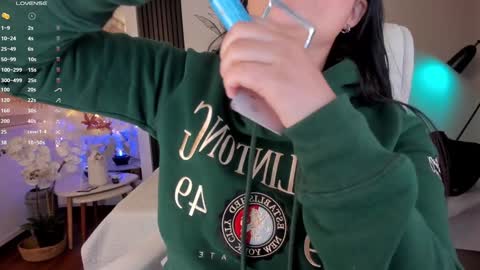 Snapshot of missbianca1 chatting on 12/27/24, 11:10 Bianca Torres online show from 12/27/24, 11:10